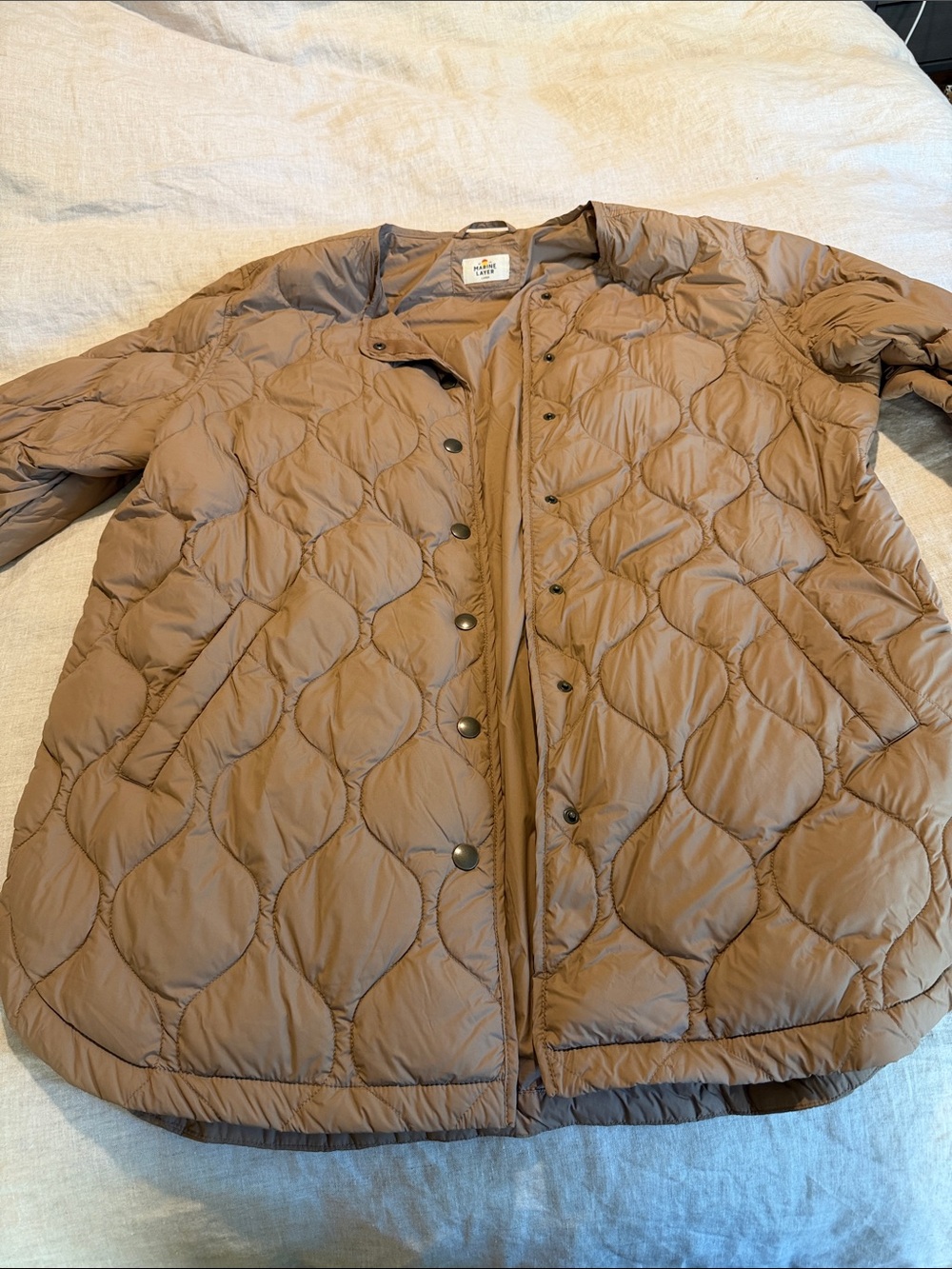 Marine Layer Quilted light Puffer Jacket - Tan